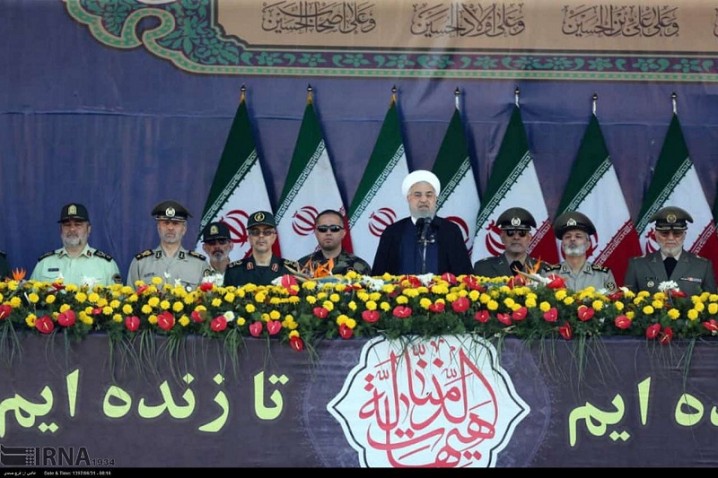 روحانی : تاریخ دفاع 8 ساله سرمشق و راه آینده ما است