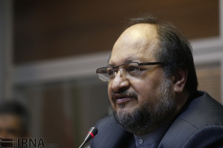 طرح استیضاح وزیر صنعت به هیات رییسه مجلس ارائه شد