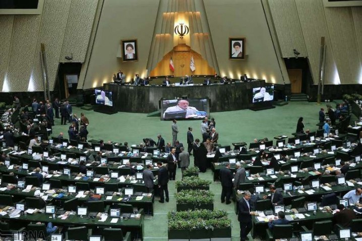 امضا کنندگان استیضاح رییس جمهوری به اهداف خود نمی رسند