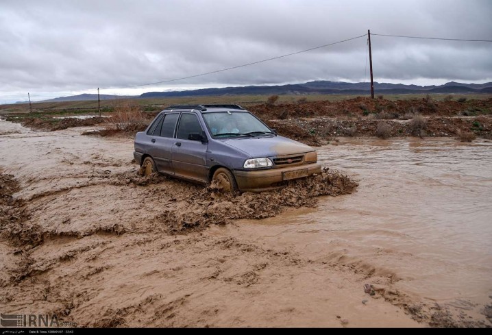 ارتش به یاری روستاییان سیلزده خراسان شمالی می آید