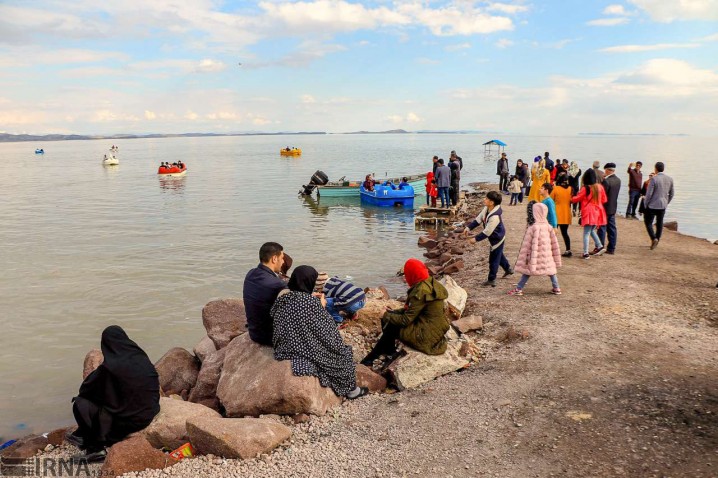 دریاچه ارومیه از کما بیرون آمد