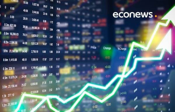 نماگرها نشان از رشد ملایم بازار سرمایه دارد