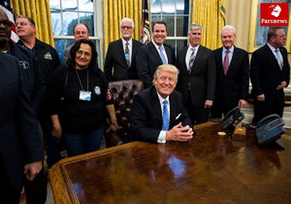 نماینده کنگره: بعضی از وزرای ترامپ به فکر استعفا افتاده‌اند