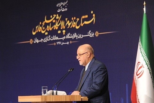 زنگنه: جهش تاریخی تولید بنزین کشور در طول ۵ سال محقق شد