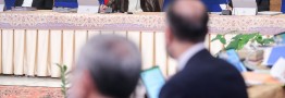 تکاپوی دولت برای گره&zwnj;گشایی از زندگی مردم