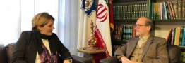 انتقاد فعال اسپانیایی از دخالت آمریکا در امور ایران/حقوق زنان در آمریکا و اروپا پایمال می شود
