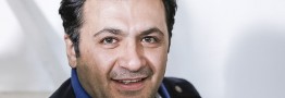 شهرام عبدلی به علت خونریزی مغزی در بیمارستان بستری شد