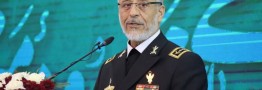 دریادار سیاری: دشمن در صورت وقوع جنگ آسیب زیادی خواهد دید