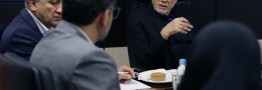 عارف: دولت آماده واگذاری اختیارات بازار به اصناف است