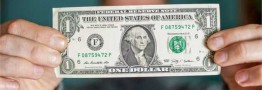 سهم دلار در ذخایر ارزی بانک&zwnj;ها به کمترین رقم ۵ سال اخیر رسید