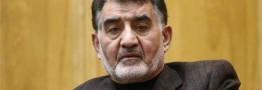 تجارت به حاشیه رفته است