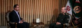 سردار دهقان: بهره مندی از شبکه گسترده ملی درصنایع دفاعی/ما امروز شاهد دریوزگی عربستان هستیم