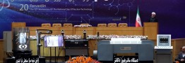 روحانی: صنعت هسته ای با سرعت بیشتری حرکت می کند