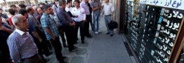 رقابت سه بازار بانک،&zwnj; بورس و مسکن برای جذب دلارهای خانگی