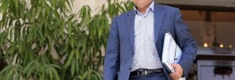 رییس کل بانک مرکزی: با بورس برای مدیریت نقدینگی همکاری داریم