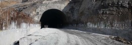 تونل البرز در آزاد راه تهران شمال در سیاه بیشه ریزش کرد